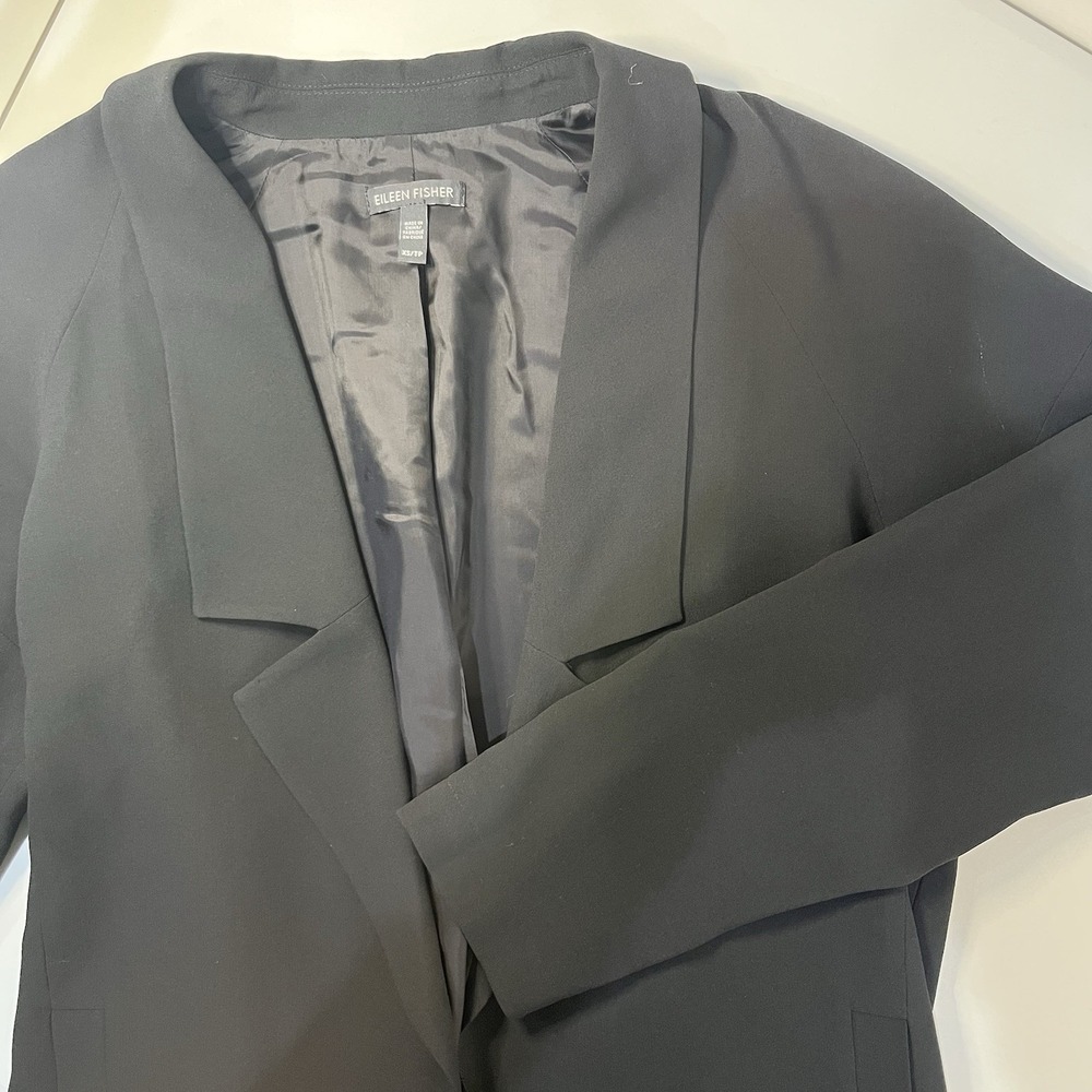 EILEEN FISHER Blazer XS Black 100% Silk Career Minimalist Open Quiet Luxury